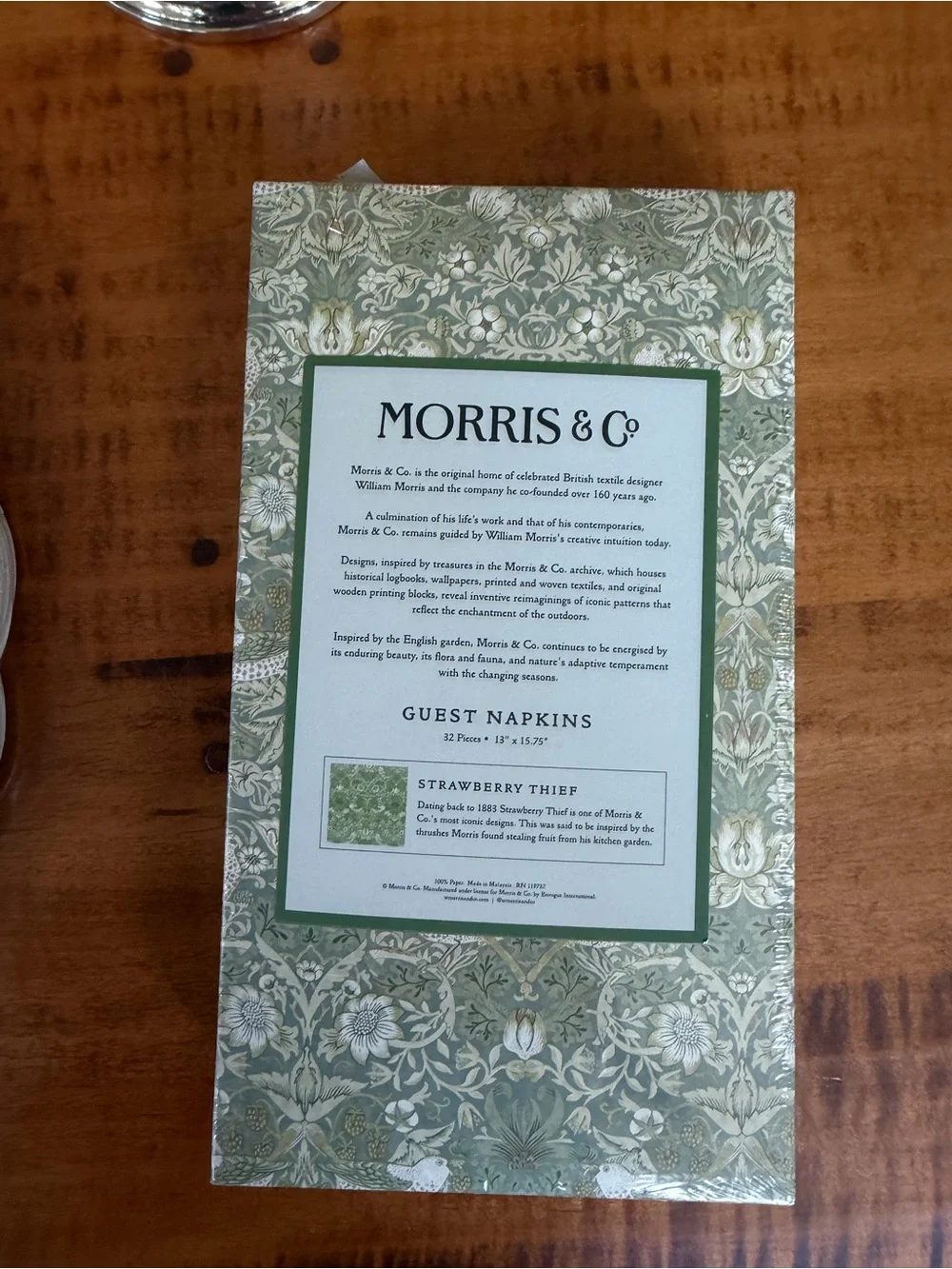 Morris & Co. NWT Strawberry Thief 10